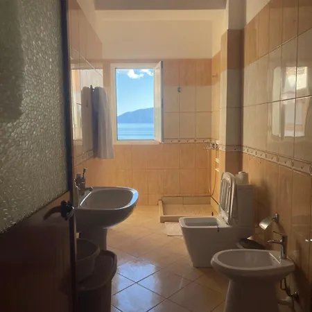 Cozy Vlorë